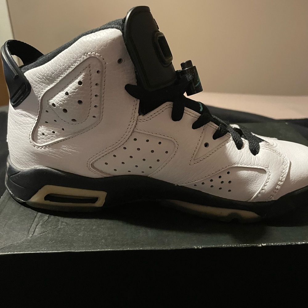6y retro Jordan’s